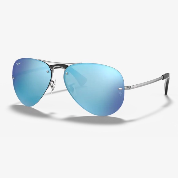 Ray-Ban Other - RAYBAN 3449 in silver and blue reflective aviators
